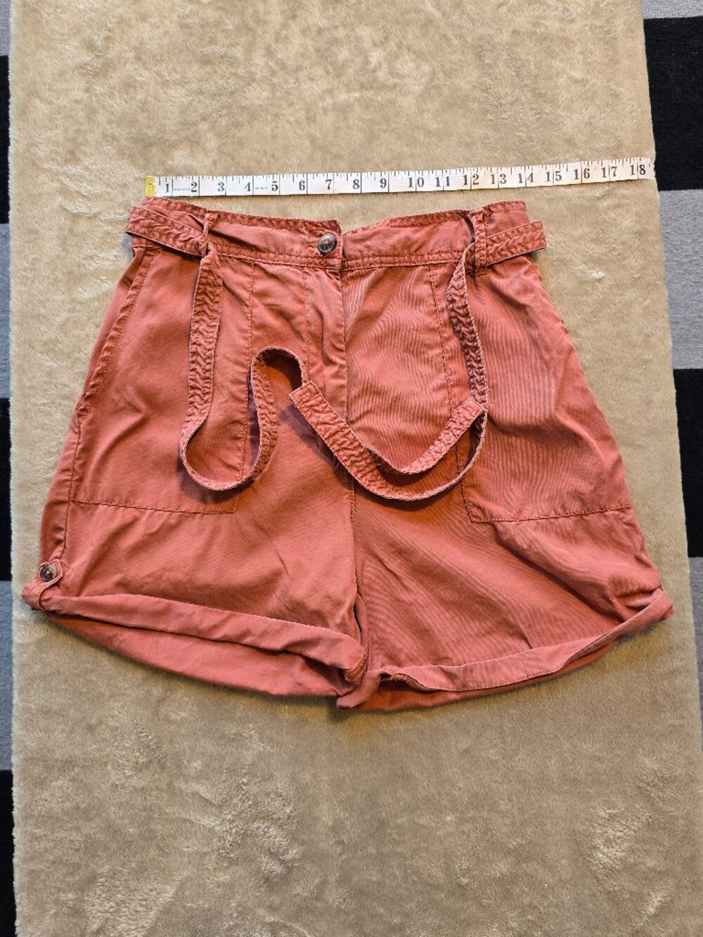 SUKO jeans by roadrunner apparel tencel shorts red size 6